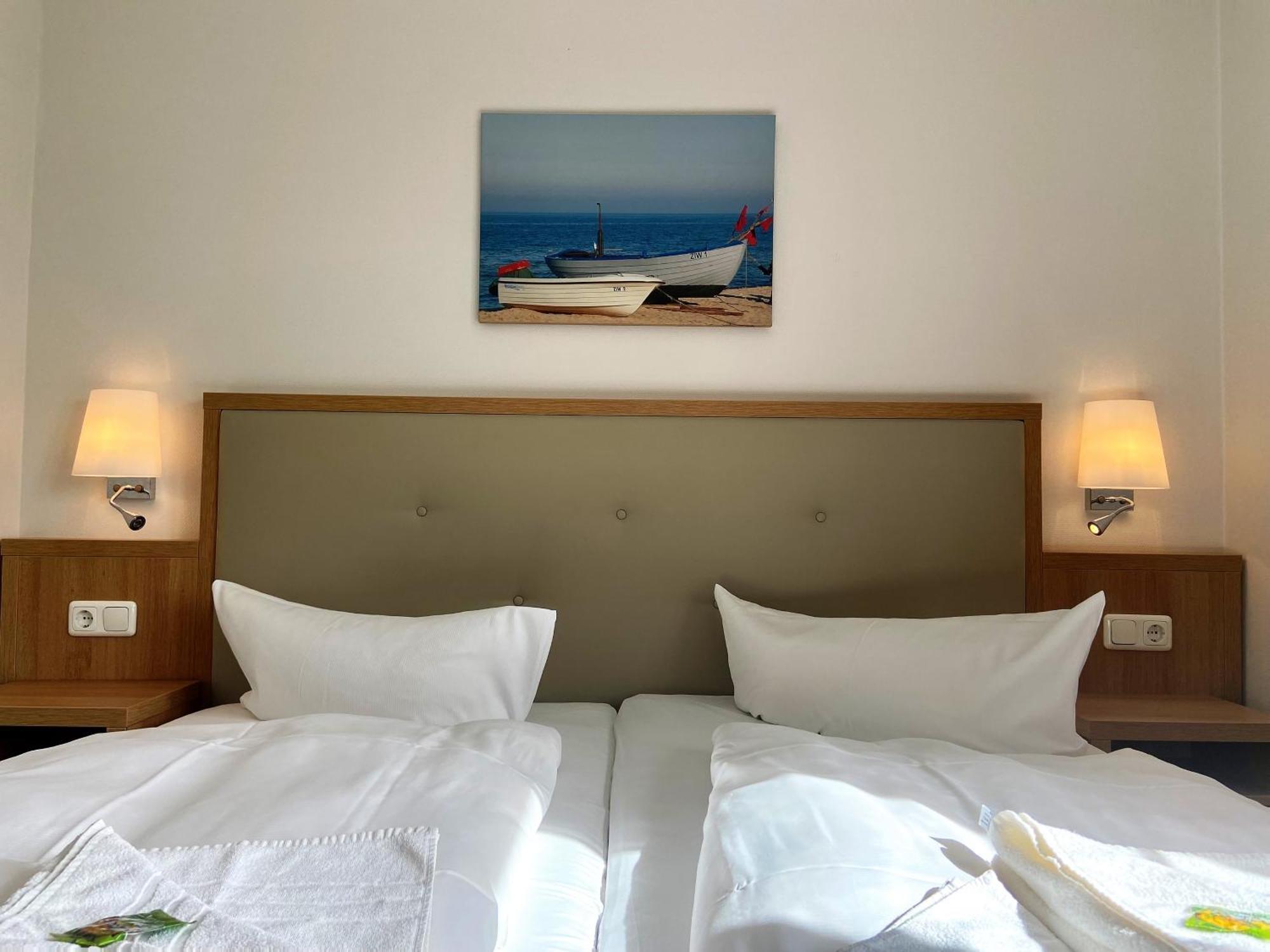 Friesenhof Hotel-restaurant-reitanlage 4*