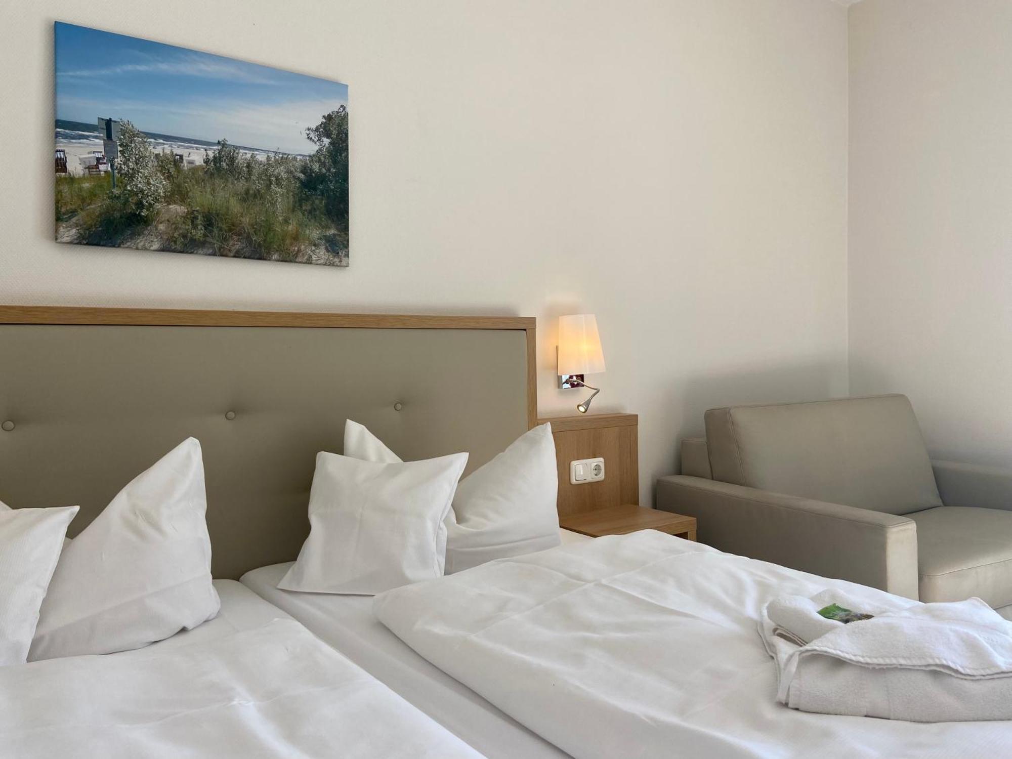 Friesenhof Hotel-restaurant-reitanlage Отель