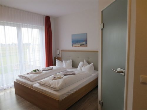 Friesenhof Hotel-restaurant-reitanlage Trassenheide