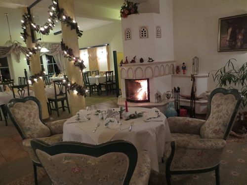 Friesenhof Hotel-restaurant-reitanlage